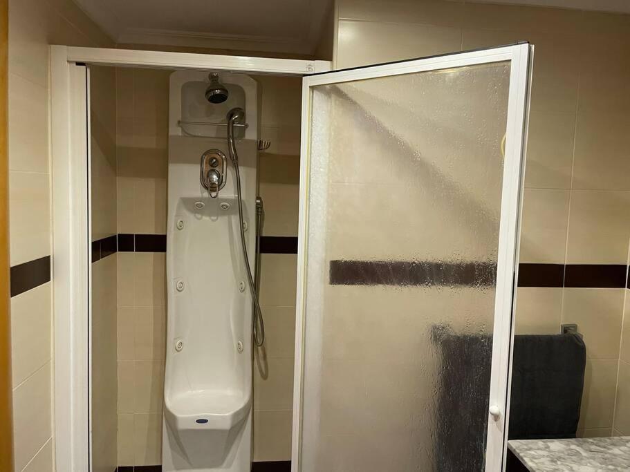 Precioso Apartamento Junto Al Centro Con Garaje Valencia Buitenkant foto